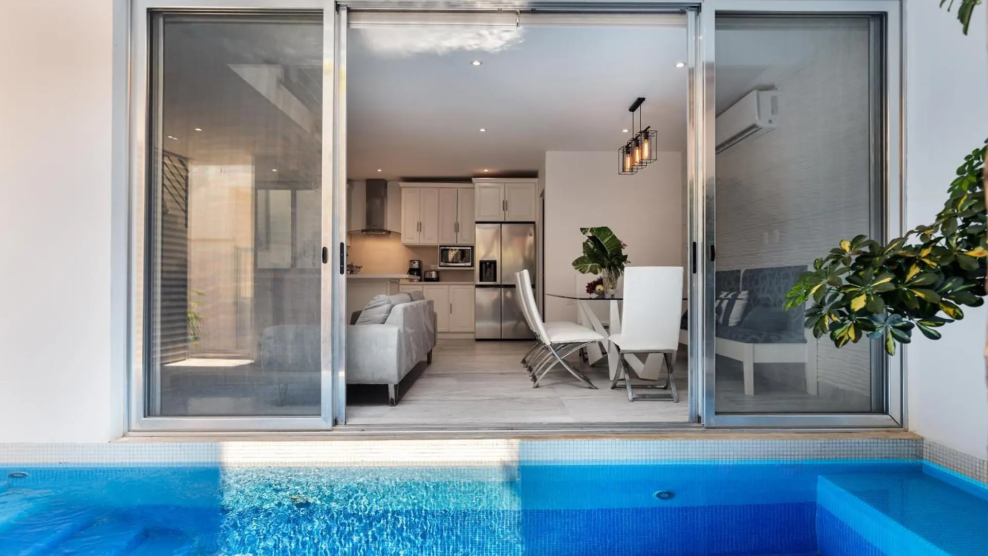 Casa Moderna En Playa Norte איסלה מוחרס וילה