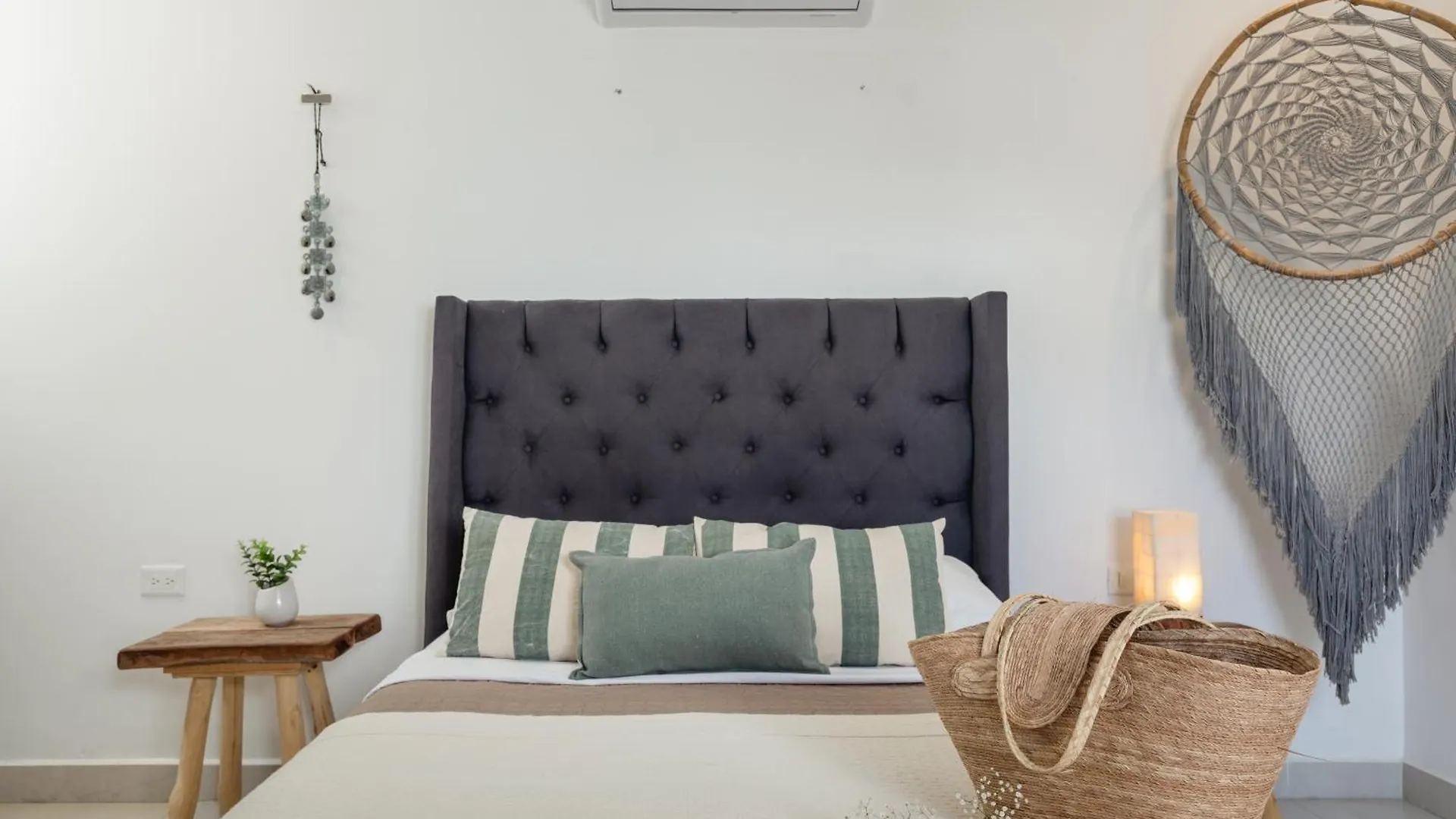 Casa Moderna En Playa Norte Isla Mujeres Villa