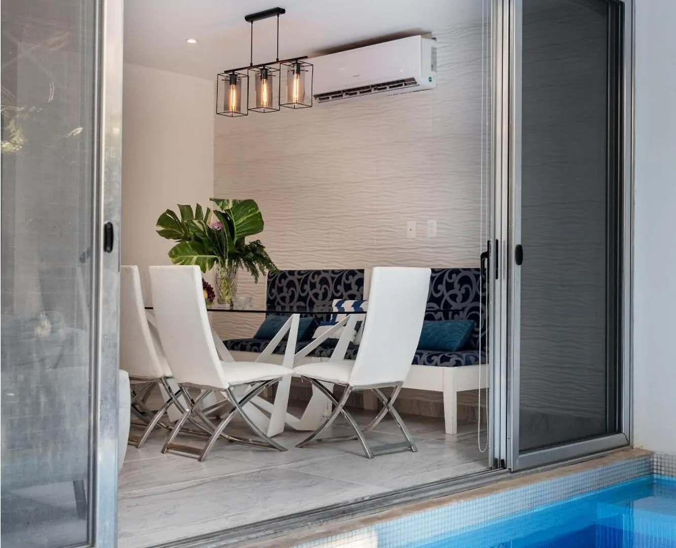 Casa Moderna En Playa Norte Isla Mujeres Villa